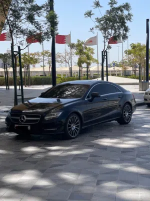 مرسيدس cls350 amg وكالة البحرين وكالة الموتر ومسوي له صيانه كامله وتعال وعاين لاتتصل إلا إذا جاد