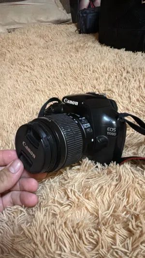 كاميرا canon D1100