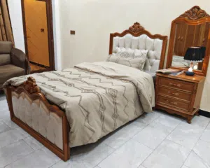 غرفه اخشاب كنتور اربع ابواب ميز تواليت  سرير نفر قياسه 120*200 الغرفه صاج عراقي تفصال درجه اولى ثكيل