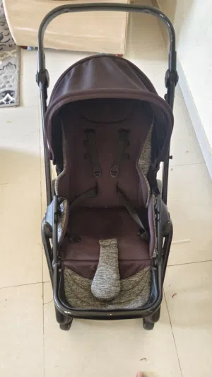 عربة اطفال