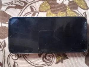 جهاز ريدمي C15 في كسر فشاشه لكن جهاز شغال 256قيقا ورام 8