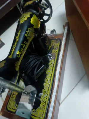 ماكينة خياطه