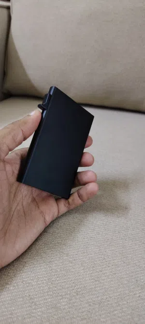 حافظة بطاقات شخصية