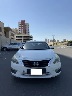 Nissan Altima 2014 – KWD 950