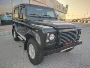 Defender (Diesel) manual Model -2014 Km-102000 Price-185000