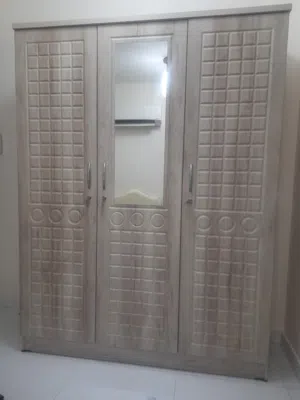 خزانه للبيع ثلاثه ضلف