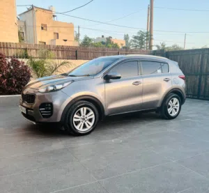 كيا سبورتاج 2018رخصة فحص ممتاز 4/4 ماتور2000ديزل فل بدون فتحه بسعر فرم فرم84500 لحقق حالك