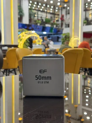 Canon lens 50mm For Sale