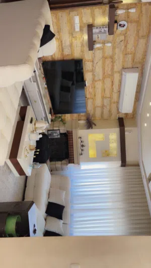 شقه مميزه جدا للبيع بعفش او بدون