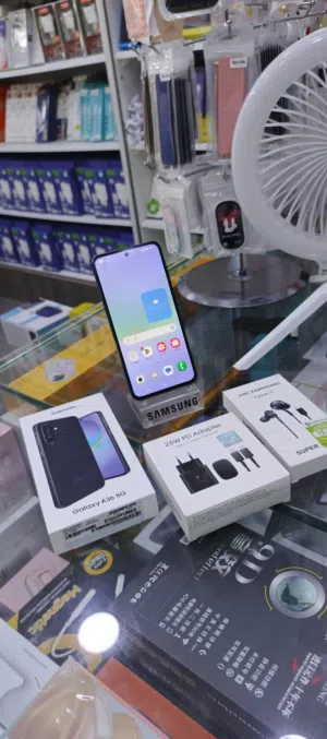 مستعمل ايام الحديث وصلني SAMSANG A36 5G  جيجا  128 و 256 رام 16  معه بكج هدية متوفر توصيل