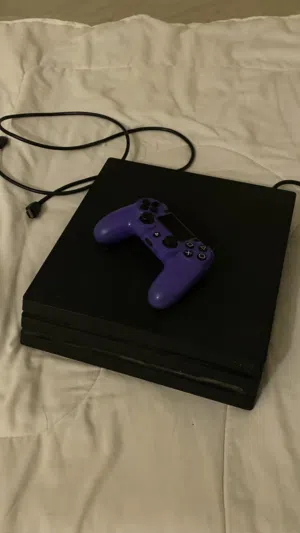 PlayStation 4 PlayStation for sale in Al Dakhiliya