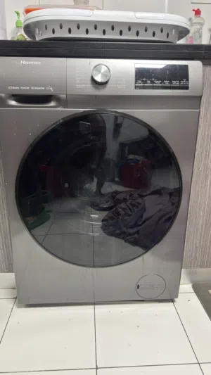 Hisense 12 Kg Front Load Washing Machine