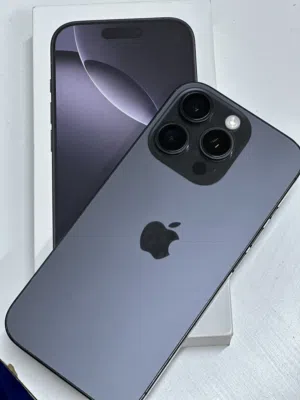 iPhone 16 pro 265 g آيفون 16 برو 256 جيجا لون اسود ملوكي شرق اوسط الجهاز بدعم خط و eSIM للبدل على 17