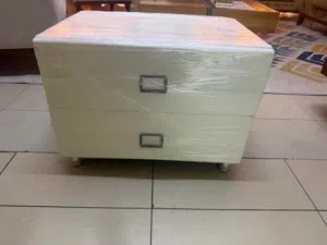 كمود جديد استعمال شهر فقط ولون مميز