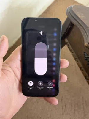 ايفون 13 مستعمل بحالة ممتازة 128 جيجابايت لون أسود من أبل