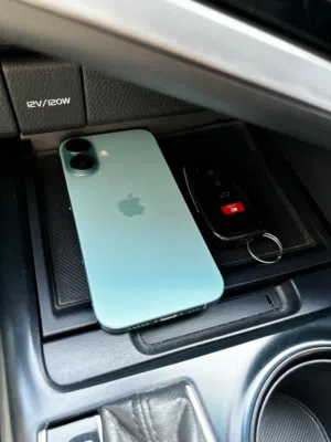 Apple iPhone 16 128 GB in Al Batinah