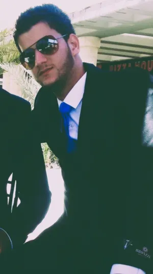 رياض عبد الحكيم عبد الله زكارنه 