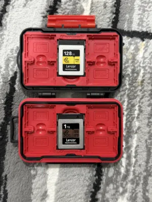 Cf express type B laxer 1 tb  Cf express type B laxer 128 gb