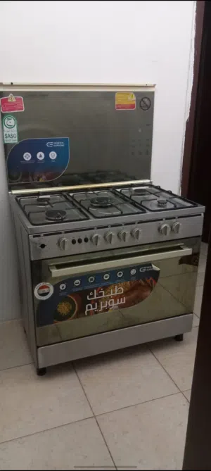 فرن للبيع نظيف