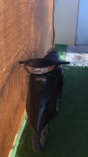 للبيع أو أو البدل ب اكس بوكس سيريس أس أدرجه نضيفه