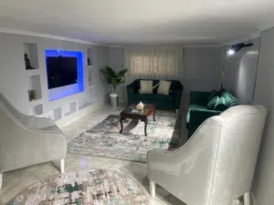 استوديو غرفتين نوم للايجار اليومي والشهري  مدينه نصر أول مكرم عبيد بجوار عباس العقاد وسيتي ستارز