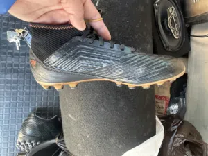 اديداس اصلي أصابع