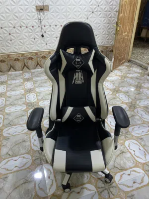 الكرسي أخو النظيف