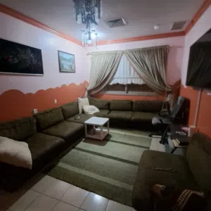 مطلوب فرد لمشاركة سكن متاح من اليوم
