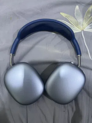Apple AirPods max