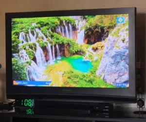 شاشة بلازما نوع باناسونيك 40 انش