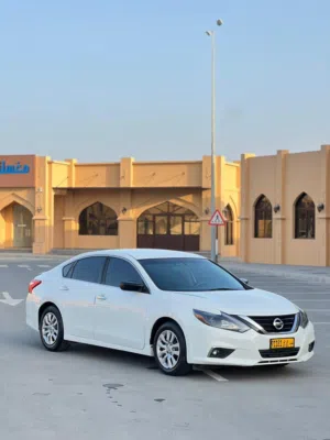 Used Nissan Altima in Al Batinah
