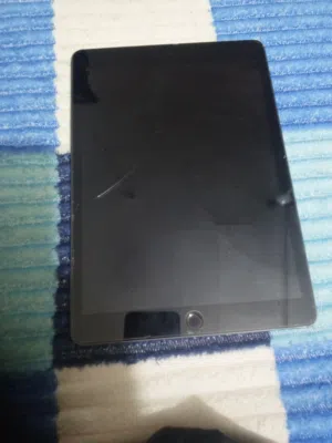 Apple iPad 8 32 GB in Basra