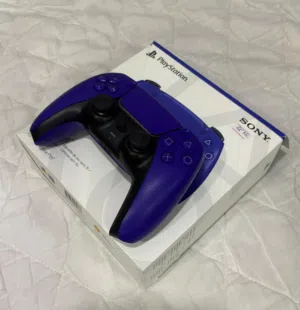 للبيع كنترولر ps5 يده ps5 أصليه