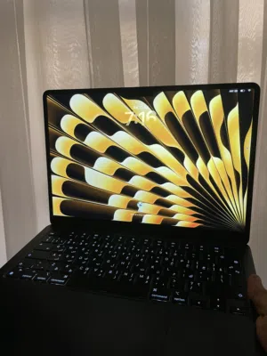 ماك بوك اير M2