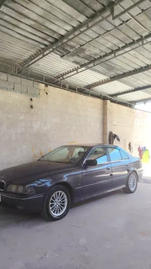 BMW فيا5 E39
