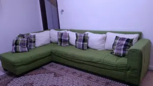 كنب جلوس بحالة جيده