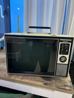 تليفزيون ناشيونال يابانى ابيض واسود انتيك Arare and antique tv