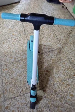 سكوتر كهربائي