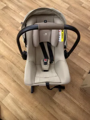 Baby Car seat  joie signature