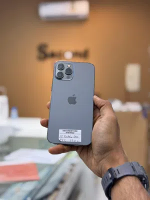 iPhone 12 Pro Max 256 GB Fabulous Device - Good working phone