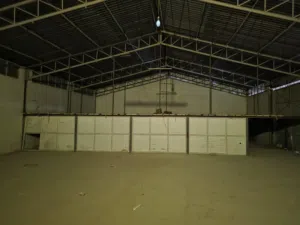 مخزن في حي الانتصار