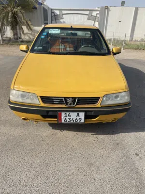 Used Peugeot 405 in Basra