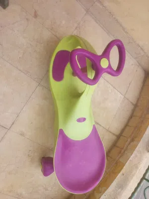 للبيع لعبه اطفال