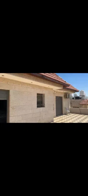 400 m2 4 Bedrooms Apartments for Sale in Ramallah and Al-Bireh Al Baloue