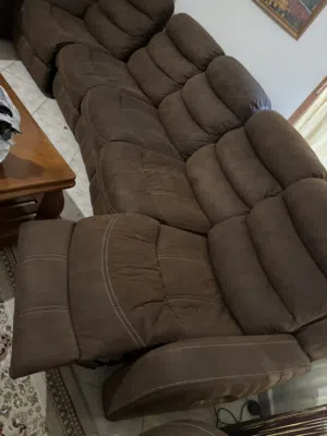 قنفه lazy boy 5 مقاعد نظيفه . 5 seaters lazy boy
