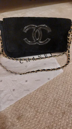 Other . Crossbody Bags . Black . New0