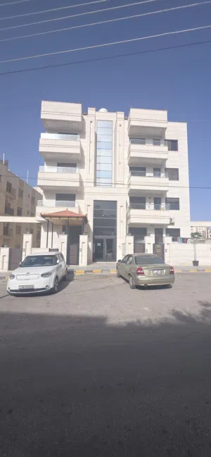 235 m2 4 Bedrooms Apartments for Sale in Amman Marj El Hamam