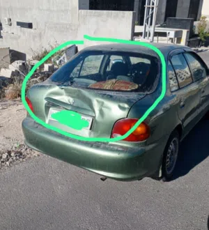 زجاج غطاء الطبون الخلفي للبيع اكسنت 95
