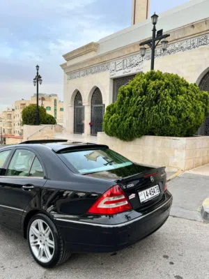 مرسيدس بنز 2006 للبيع