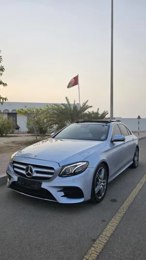 مرسيدس E300 AMG  للبيع فقط دفريشن بانوراما  سعر حرررق و قابل للتفاوض للجادين